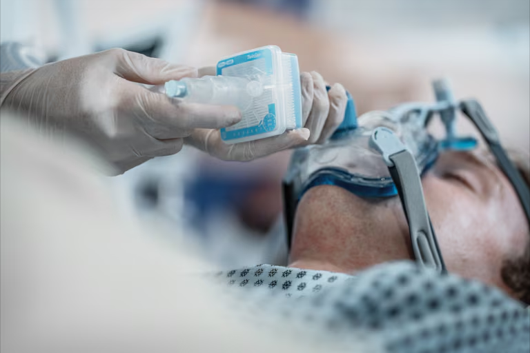 Anesthesia Breathing Filter Tender2