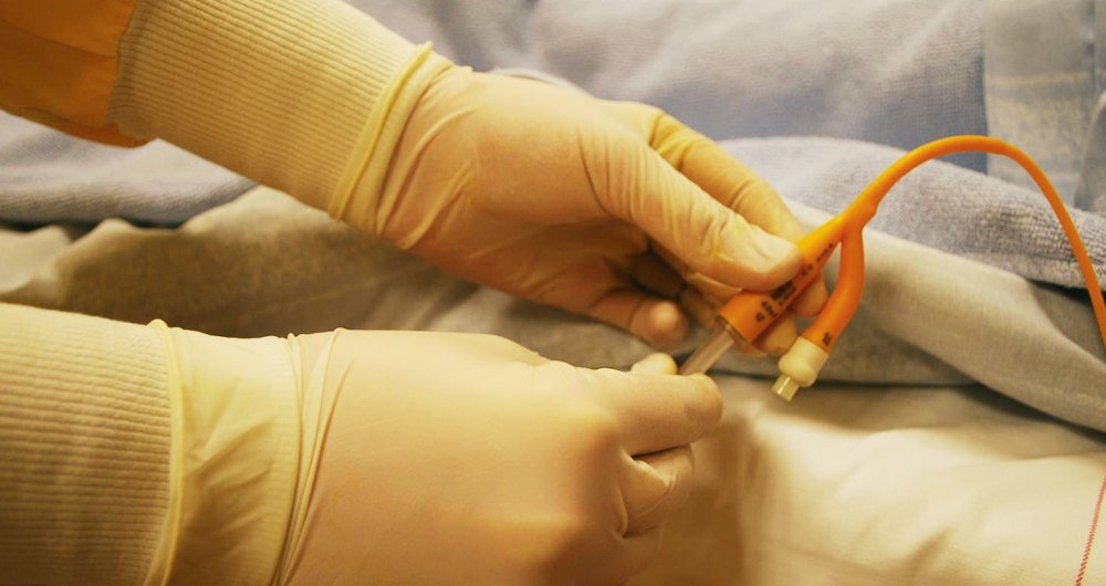 disposable urethral catheter set