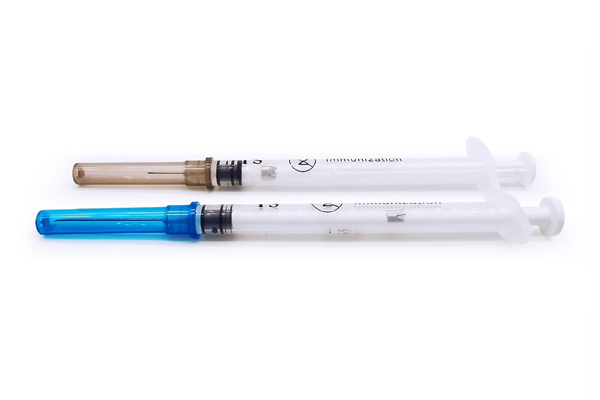 Vaccine syringe.jpg