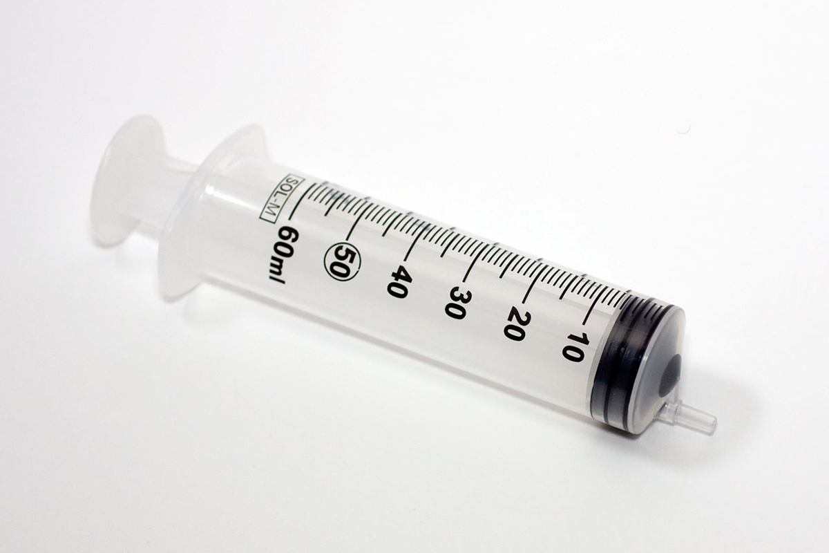 Eccentric Tip Syringe.jpg