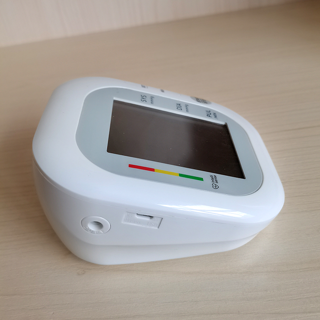 Best Arm Type Home Blood Pressure Monitor Machine with 3.5 inch LCD digital display