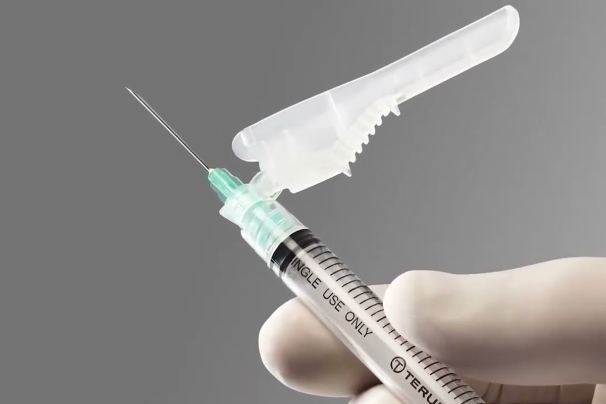 Hypodermic Needle3.jpg