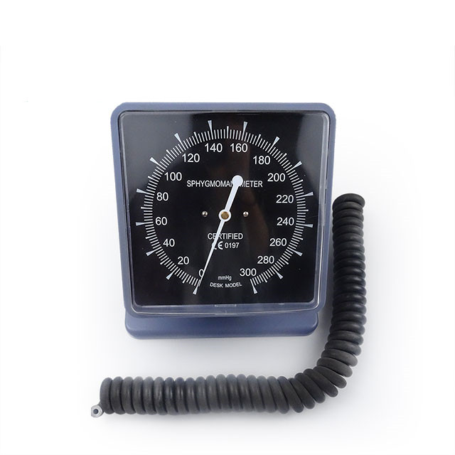 640-wall type aneriod sphygmomanometer